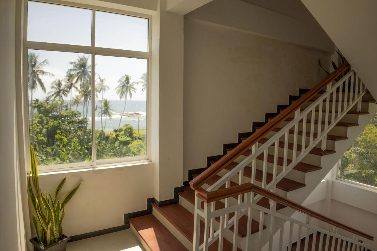 Tevins Place - Unawatuna Bagian luar foto